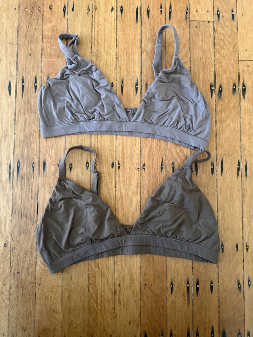 Bundle: 2 skims triangle bralettes